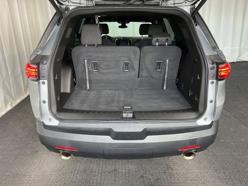 Used 2023 Chevrolet Traverse LT AWD/4WD image 22