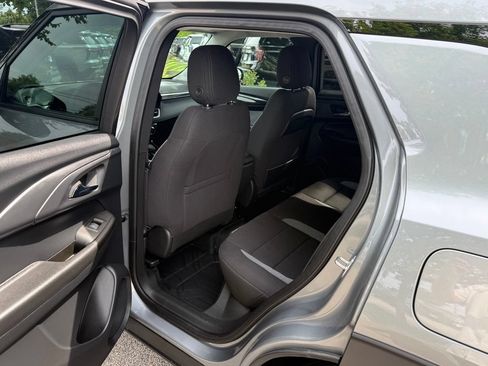 Used 2026 Chevrolet TrailBlazer LT w/ Convenience Package AWD/4WD image 11