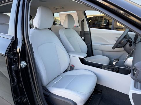 New 2026 Hyundai Kona SE image 23