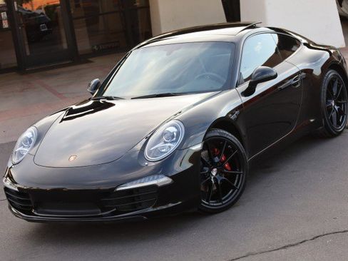 Used 2015 Porsche 911 Carrera RWD image 1