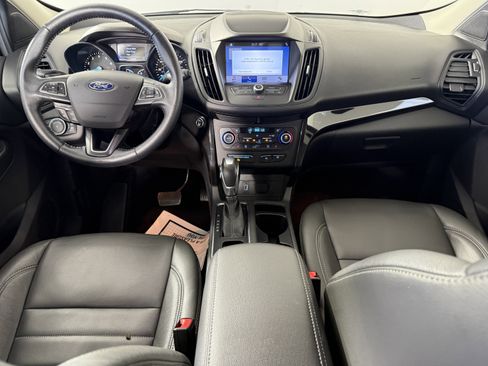 Certified 2019 Ford Escape SE FWD image 10