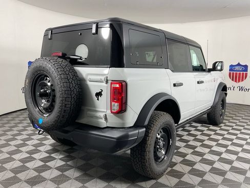 New 2026 Ford Bronco Big Bend w/ Black Diamond Package AWD/4WD image 3