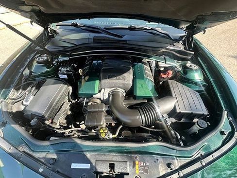 Used 2015 Chevrolet Camaro SS w/ Green Flash Special Edition RWD image 23