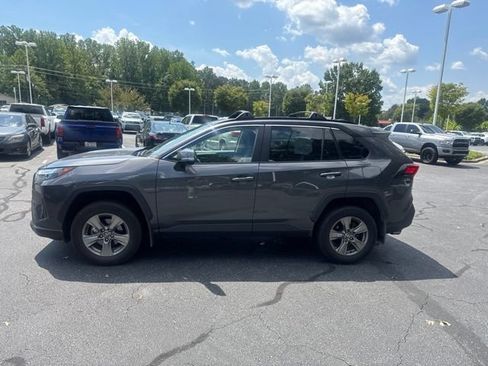 Used 2024 Toyota RAV4 XLE w/ Convenience Package AWD/4WD image 12