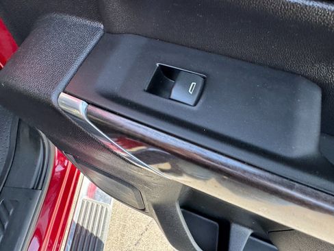 Used 2020 Chevrolet Silverado 2500 LTZ w/ LTZ Convenience Package image 36