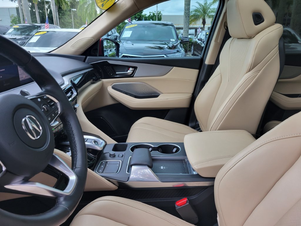 Used 2022 Acura MDX w/ Technology Package FWD image 17