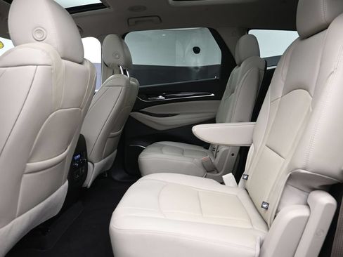 Used 2021 Buick Enclave Premium w/ Sun and Sites Package AWD/4WD image 14