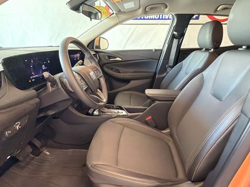 Used 2025 Buick Encore GX Preferred FWD image 14