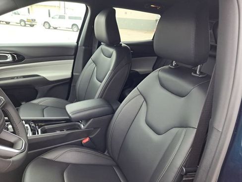 New 2026 Jeep Compass Limited AWD/4WD image 4