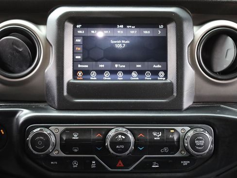 Used 2021 Jeep Wrangler Sport AWD/4WD image 34