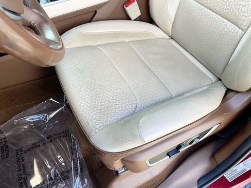 Used 2021 RAM 1500 Laramie w/ Advanced Safety Group AWD/4WD image 19