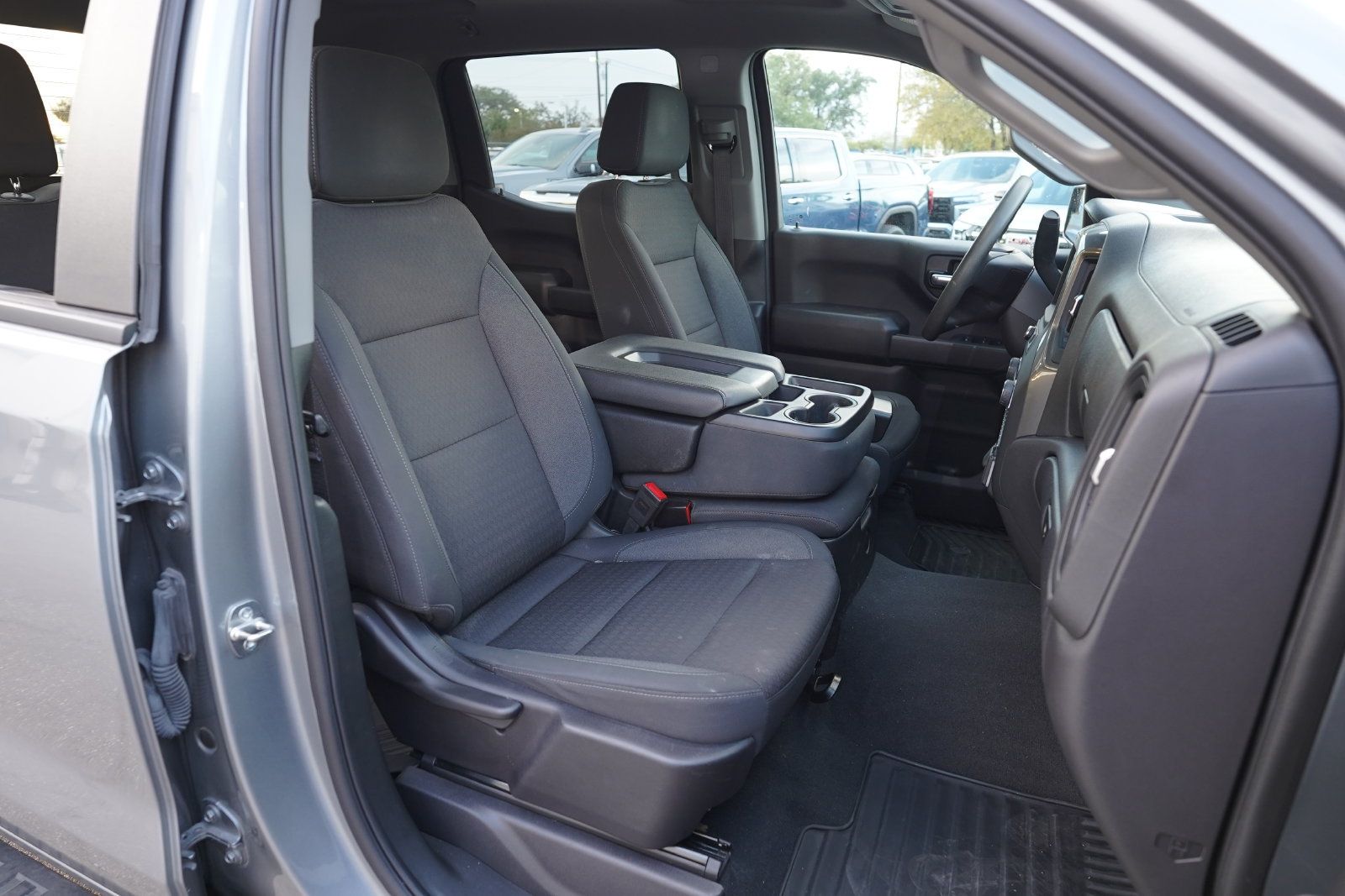Used 2024 Chevrolet Silverado 1500 Custom w/ LPO, Dark Essentials Package RWD image 25