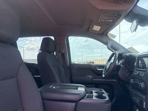 Used 2022 Chevrolet Silverado 1500 Custom RWD image 27