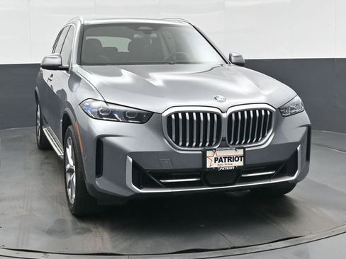 Used 2025 BMW X5 xDrive40i AWD/4WD image 8