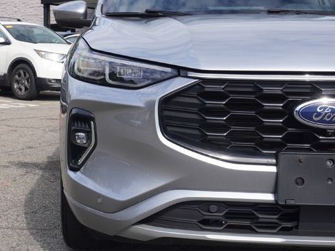 Used 2023 Ford Escape ST-Line Elite AWD/4WD image 13