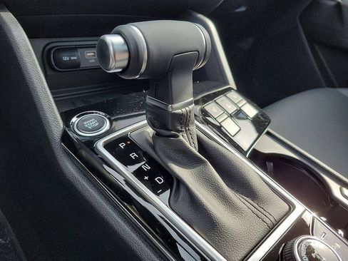 Used 2024 Kia Sportage X-Pro image 11