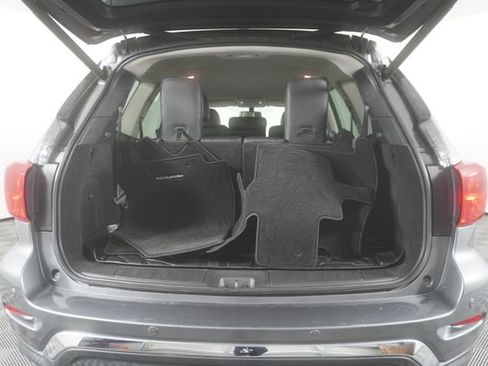 Used 2019 Nissan Pathfinder FWD image 35