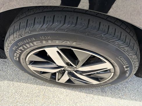 Used 2023 Kia Sorento EX FWD image 7