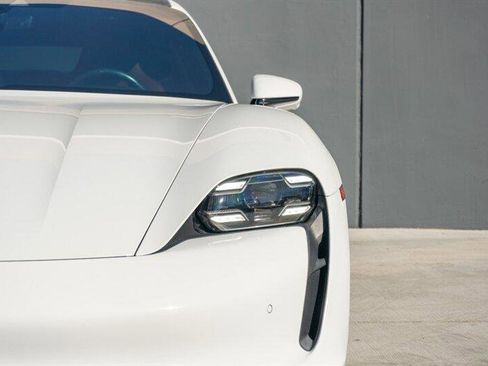 Used 2020 Porsche Taycan Turbo S image 28