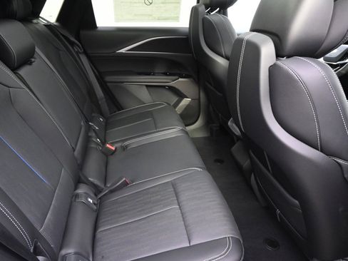 New 2025 Cadillac Lyriq Sport image 18