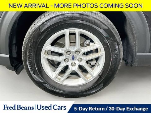 Used 2026 Ford Explorer Active AWD/4WD image 19