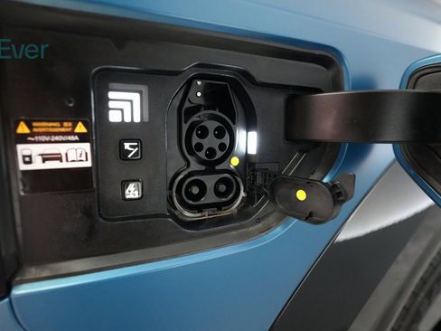 Used 2024 Kia EV9 GT-Line image 30