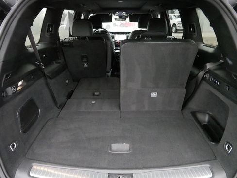 Used 2023 Jeep Grand Cherokee L Overland image 18