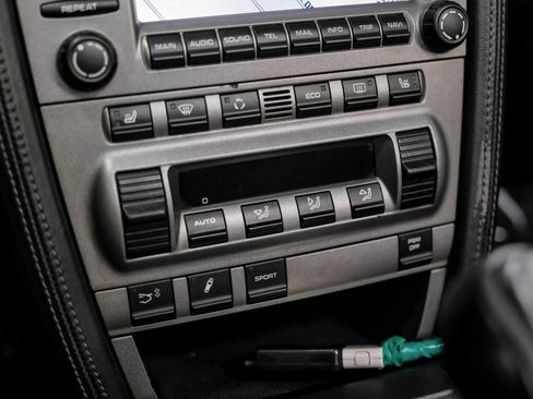 Used 2006 Porsche 911 Carrera S image 25