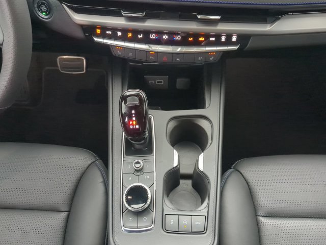 Used 2024 Cadillac XT4 Sport FWD image 21