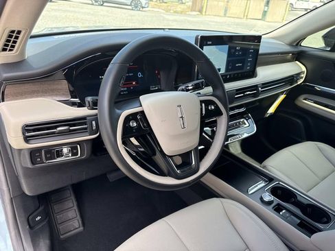 New 2026 Lincoln Corsair Grand Touring image 33