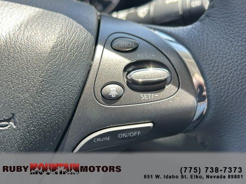 Used 2024 Nissan Murano SV FWD image 13