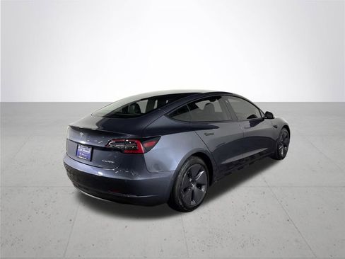 Used 2022 Tesla Model 3 Long Range AWD/4WD image 6
