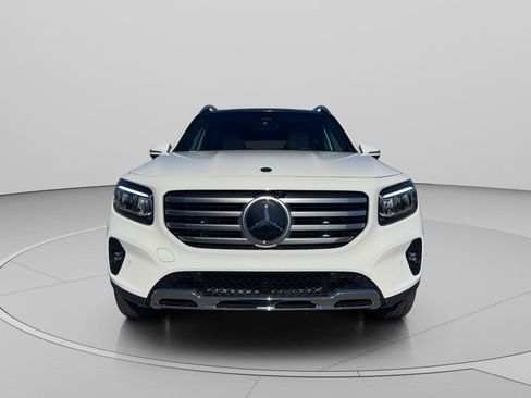 Used 2026 Mercedes-Benz GLB 250 4MATIC image 8