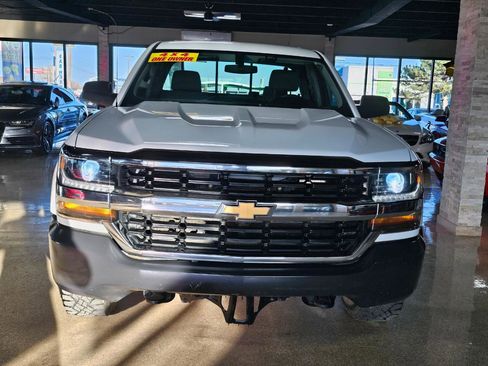 Used 2019 Chevrolet Silverado 1500 W/T w/ WT Convenience Package image 2