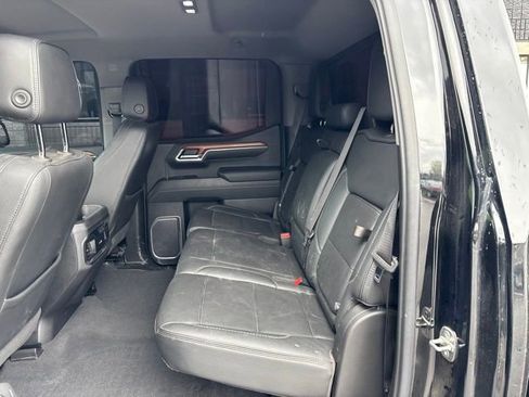 Used 2023 GMC Sierra 1500 Denali w/ Technology Package AWD/4WD image 16