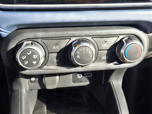 New 2025 Nissan Versa SV w/ Trunk Package image 20