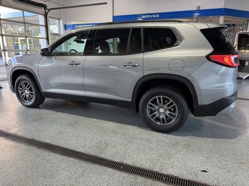 Used 2025 GMC Acadia Elevation image 5