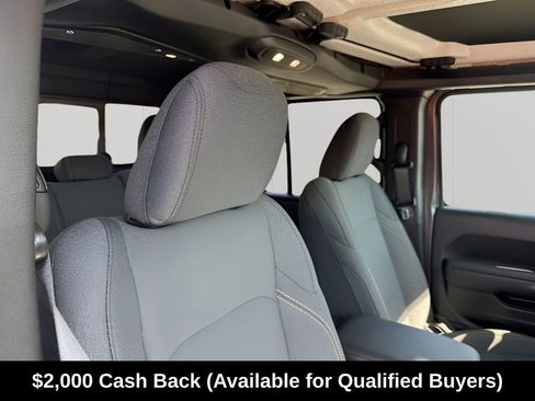 New 2026 Jeep Gladiator Sport AWD/4WD image 14