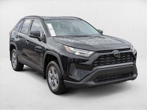 New 2025 Toyota RAV4 XLE w/ Convenience Package FWD image 7