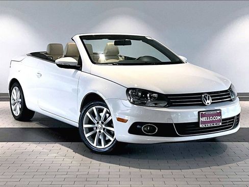 Used 2014 Volkswagen Eos Komfort FWD image 12