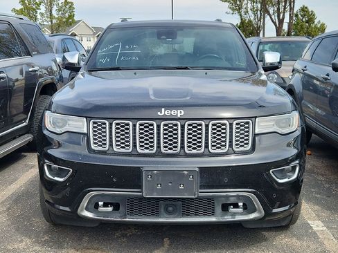 Used 2021 Jeep Grand Cherokee Overland AWD/4WD image 2