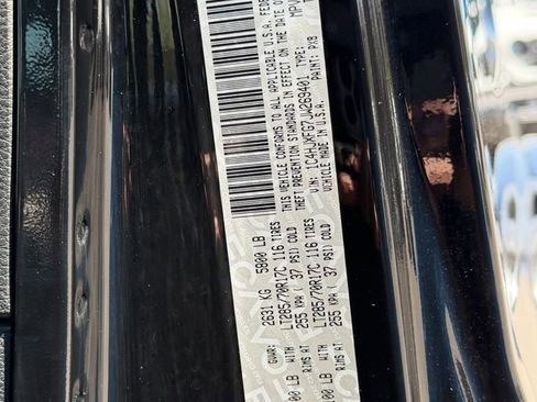 Used 2018 Jeep Wrangler Unlimited Rubicon image 28