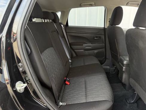 Used 2024 Mitsubishi Outlander Sport ES image 28