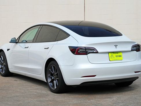 Used 2023 Tesla Model 3 Standard Range RWD image 48
