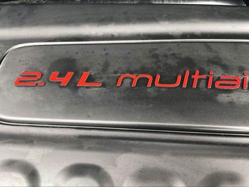 Used 2022 Jeep Compass Limited image 32