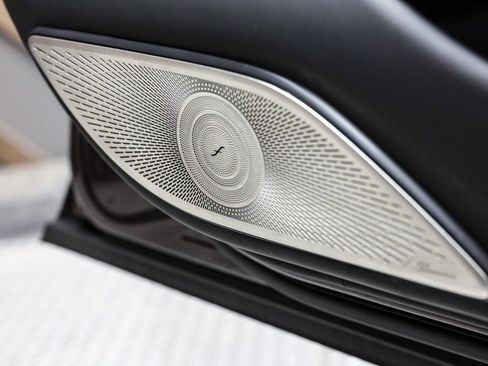 Used 2022 Mercedes-Benz Maybach S 580 4MATIC image 40