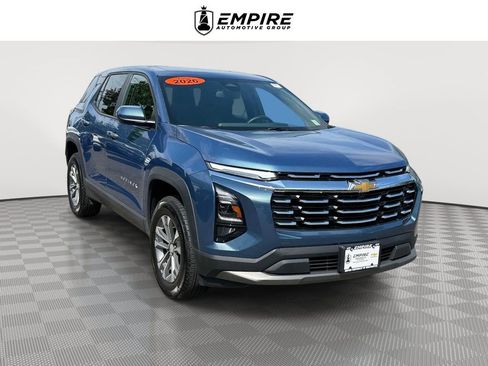 Used 2026 Chevrolet Equinox LT AWD/4WD image 1