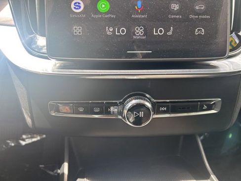Certified 2025 Volvo XC90 B6 Plus AWD/4WD image 25