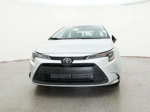New 2026 Toyota Corolla LE image 8