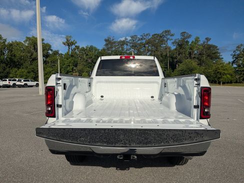 New 2026 RAM 2500 Tradesman AWD/4WD image 12